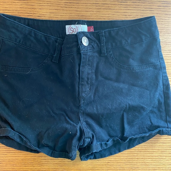 Black Denim Shorts, Youth size 9 - Picture 1 of 4